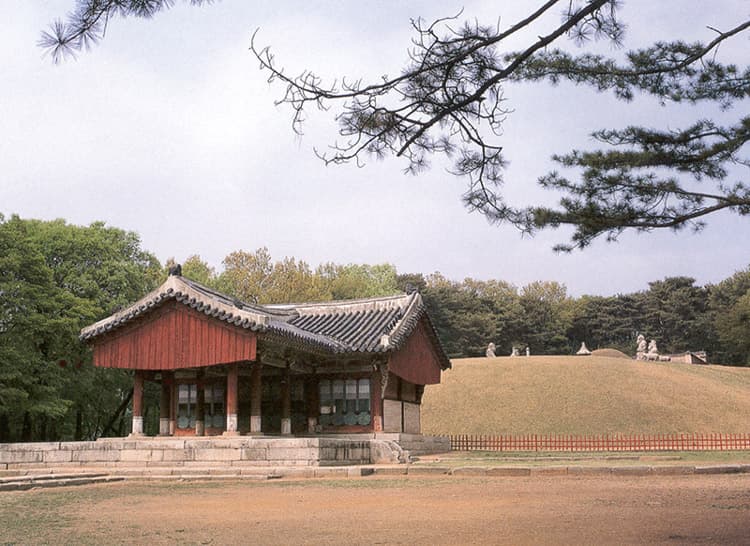 Seosamneung Royal Tomb Cluster, Goyang photo