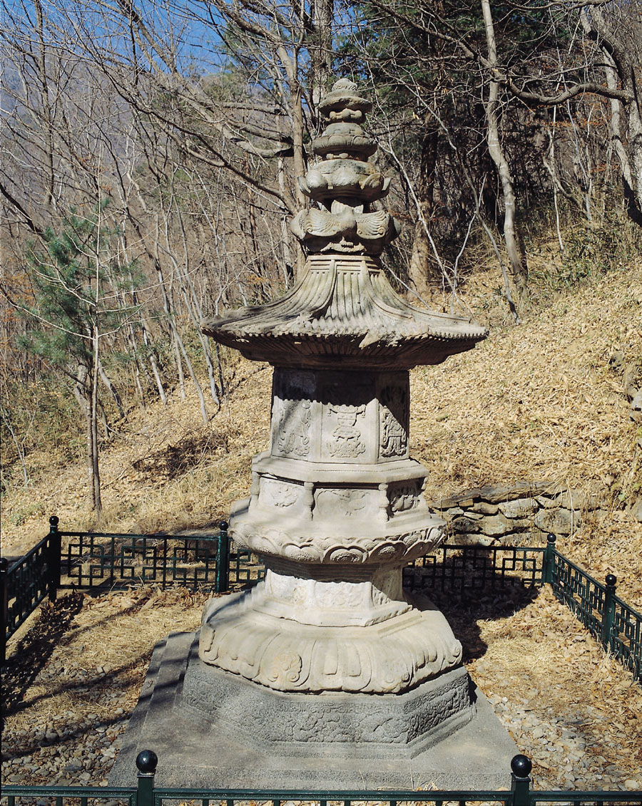 구례 연곡사 북 승탑 사진
