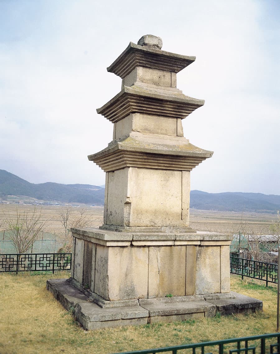 경주 황복사지 삼층석탑 사진