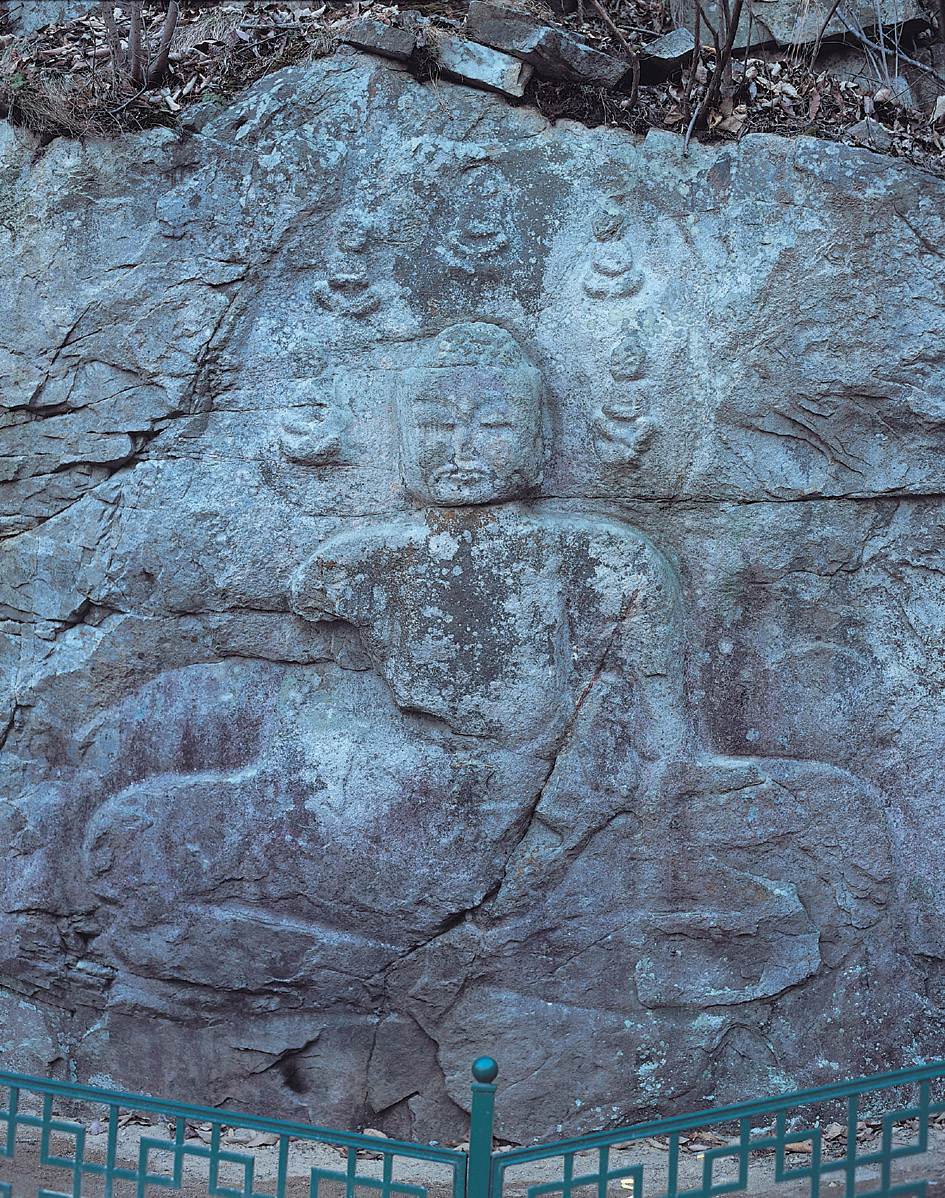 충주 봉황리 마애불상군 사진