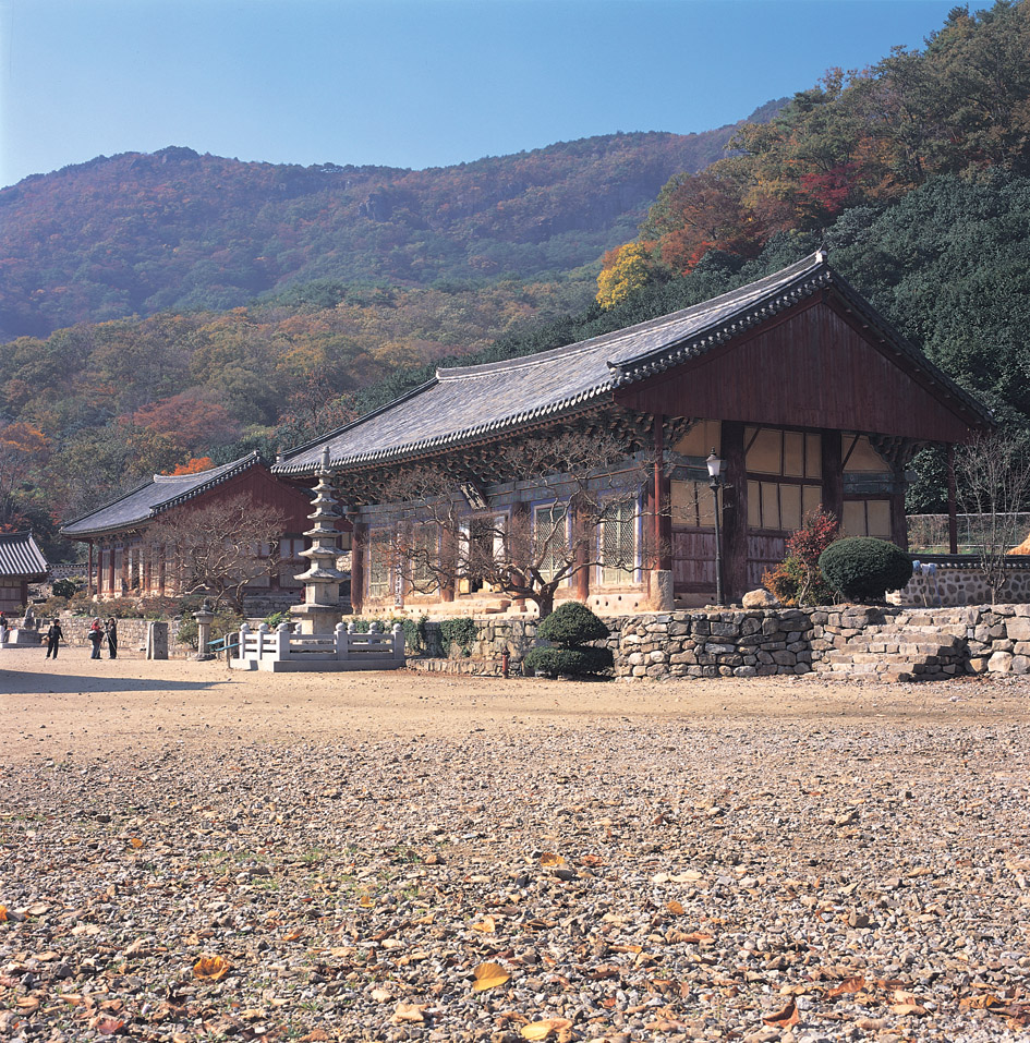 고창 선운사 대웅전 사진