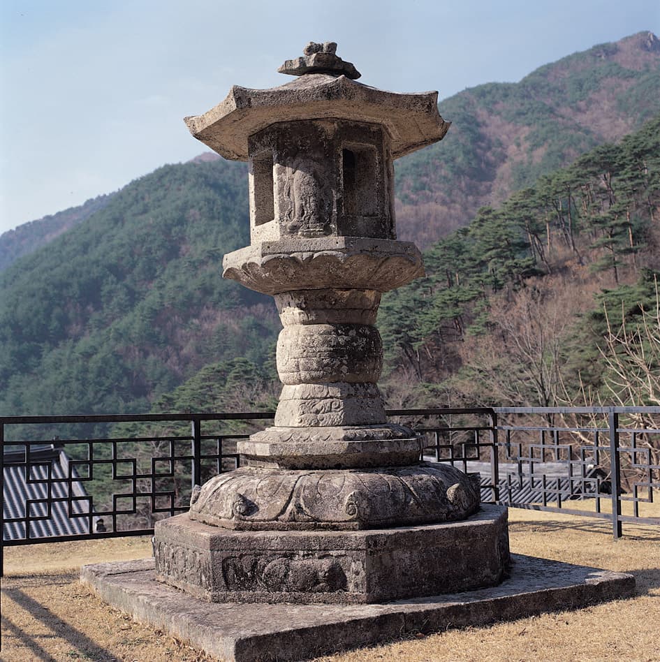 합천 청량사 석등 사진
