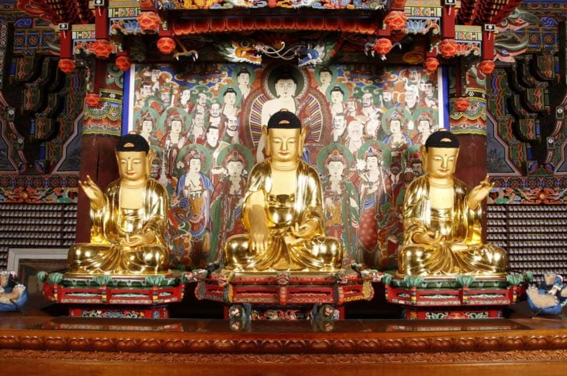 창원 성주사 목조석가여래삼불좌상 사진