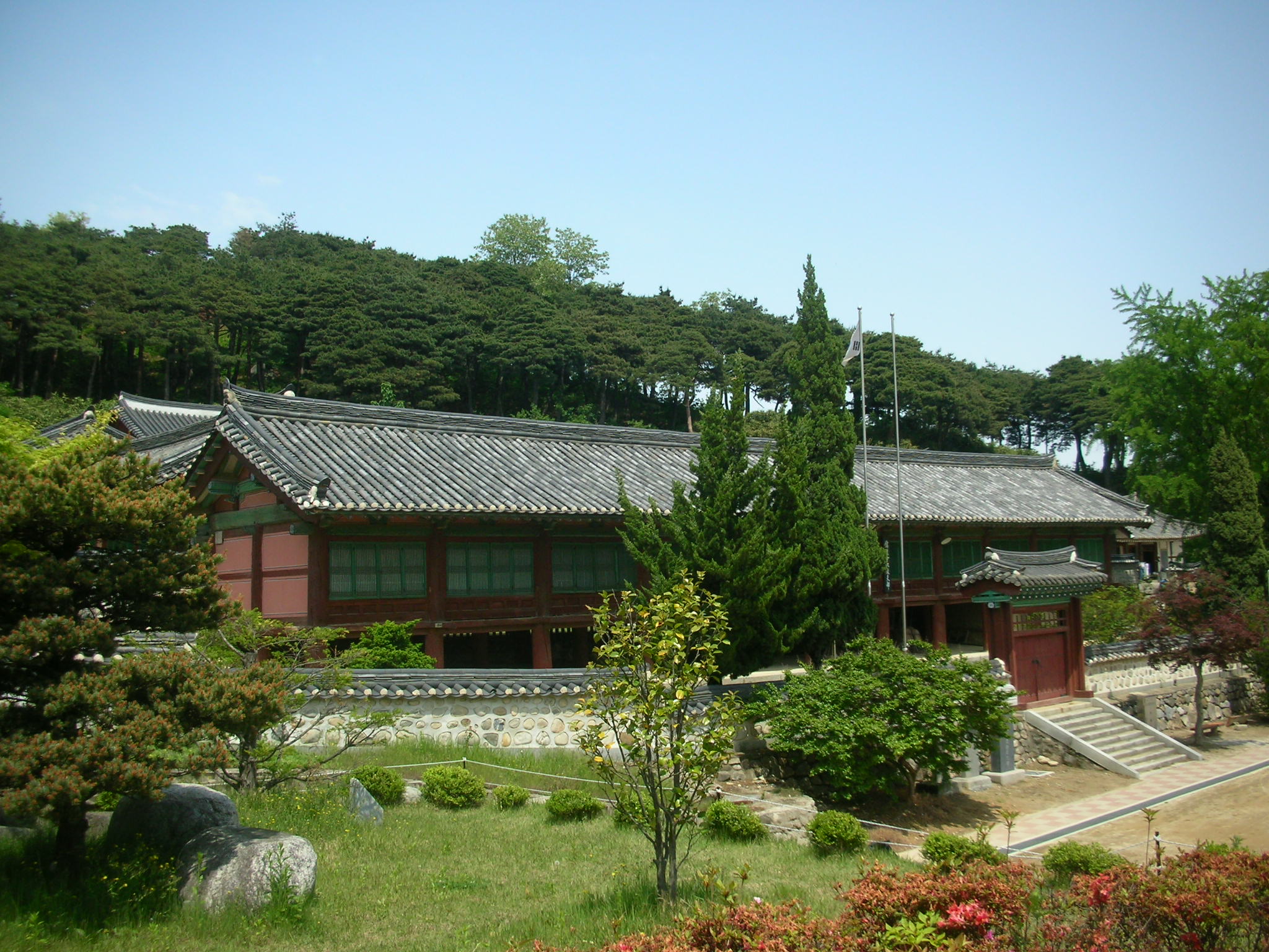 강릉향교 명륜당 사진